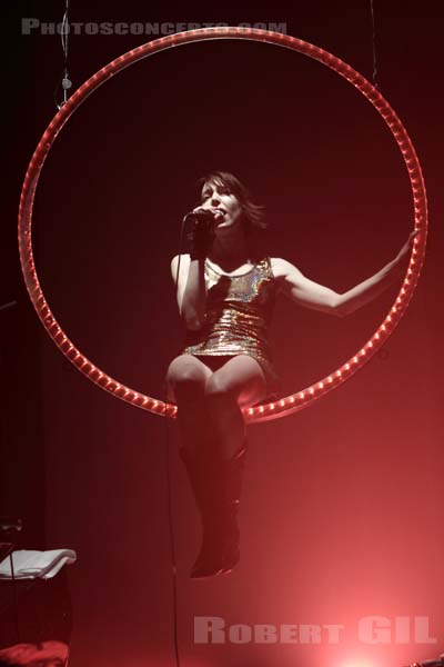 JEANNE CHERHAL - 2010-03-09 - PARIS - Le Bataclan - 